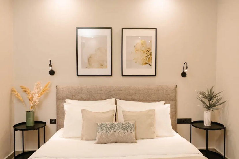 Phaedrus Living: City Center Zenonos Suite — отель с удобным расположением в Афины