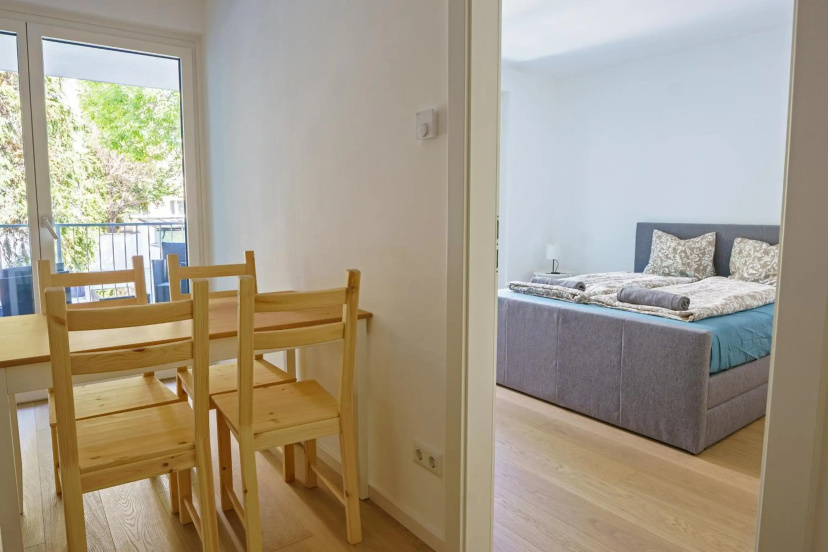 Vienna Living Apartments - Breitenseer Strasse — отель с удобствами в вене