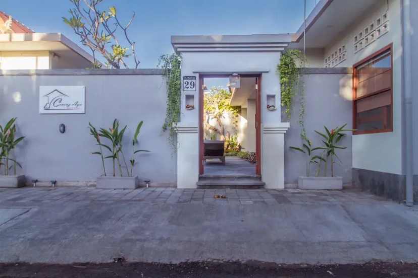 Cening Ayu Sanur 3 — отель в Денпасар, Индонезия