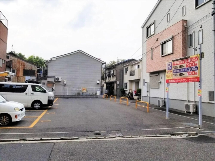 Guesthouse Jakotel Tsuruhashi — отель с удобствами в Осаке