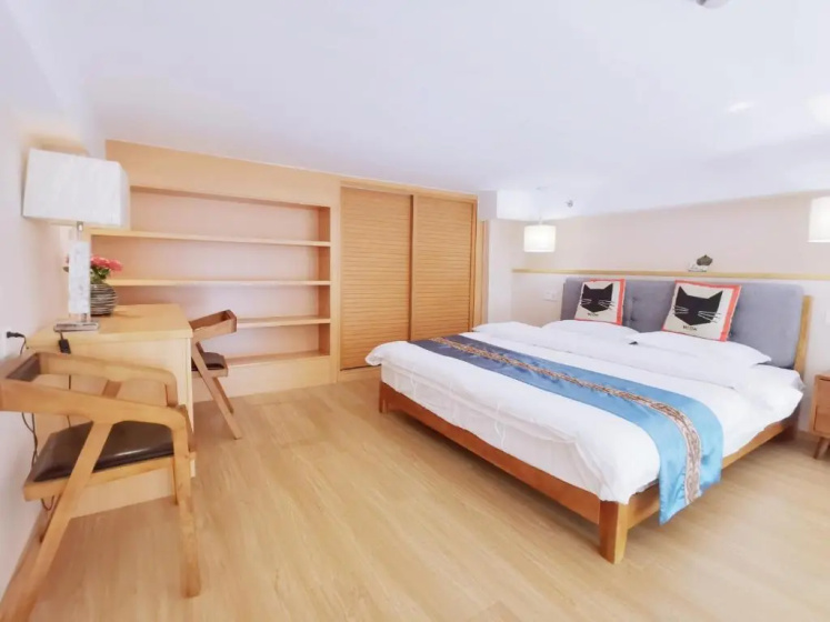 July Apartment — отель с удобствами в Ханчжоу