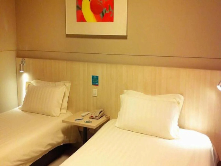 Jinjiang Inn Hainan Haikou Dongfengqiao — забронировать отель в Хайкоу