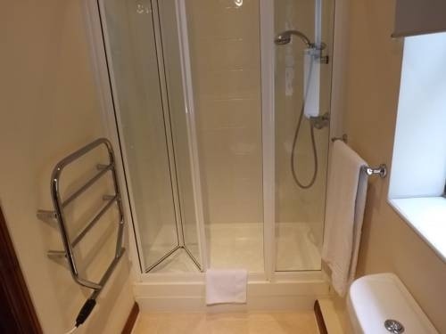 Cottage Guest House — отель с удобствами в Лондоне