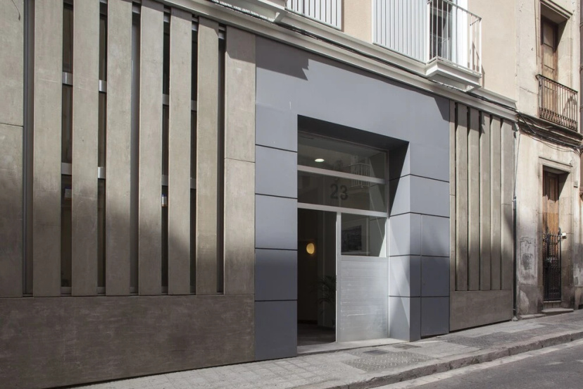 Espacioso Apartamento en Barcelona — отель с удобным расположением в Барселоне