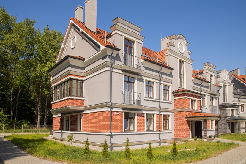 LovelyHome 39 (ЛавлиХоум 39) на улице Солнечная 12 — забронировать отель в Светлогорске