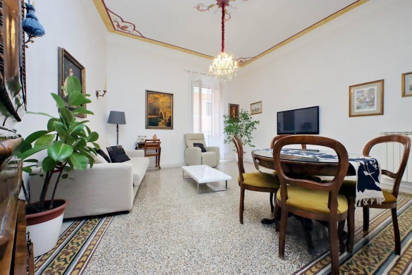 Treasurerome Opera Trevi Green Suite 2BR — отель с удобствами в Риме