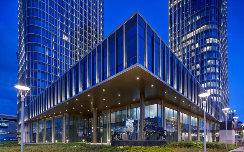 The Ritz-Carlton Astana — отель с удобствами в Астане