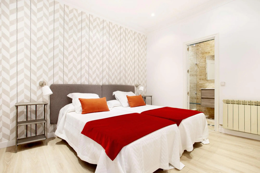 Wonderful 2 bedroom apartment perfect location . Chamberí — отзывы гостей и цены