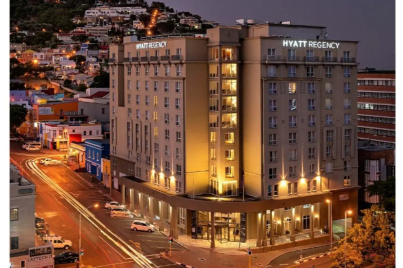 Hyatt Regency Cape Town — отель с удобствами в Кейптауне