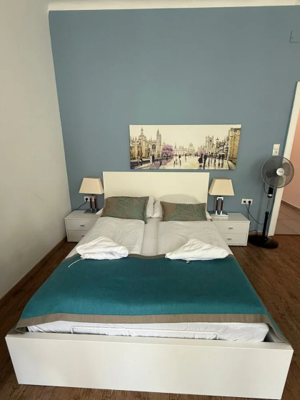Цены на Value 1BR Apt Close to Westbahnhof в вене