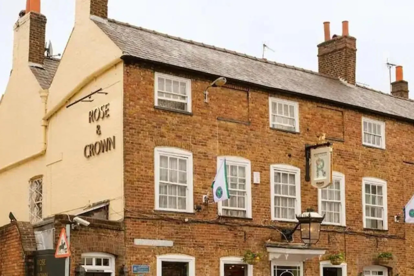 The Rose & Crown Wimbledon — отзывы гостей и цены