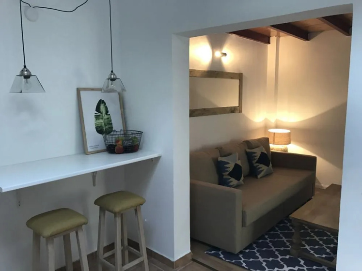 Apartamento Atocha V — отель с удобствами в Мадриде