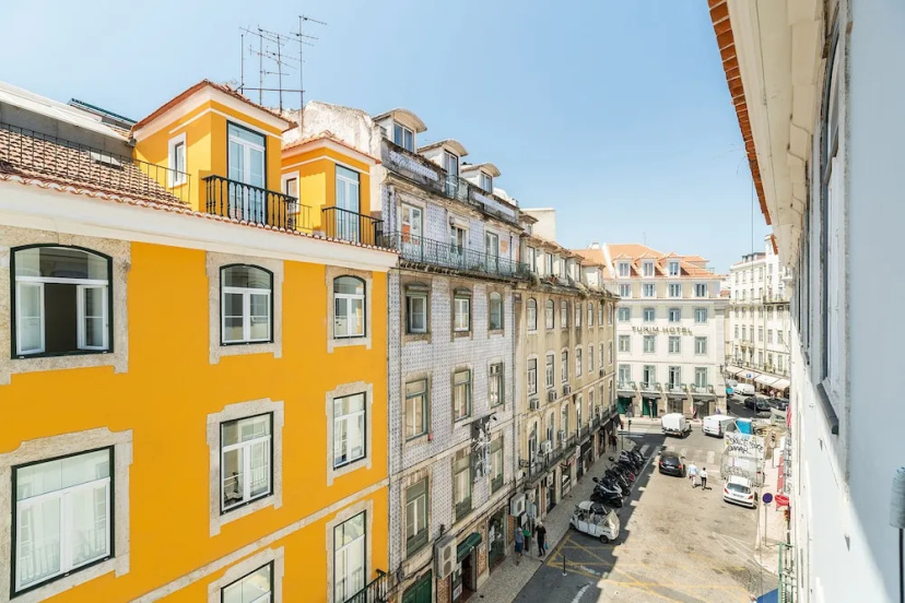 Gonzalo's Guest Apartments - Downtown Historic Flats II — отель с удобным расположением в Лиссабоне