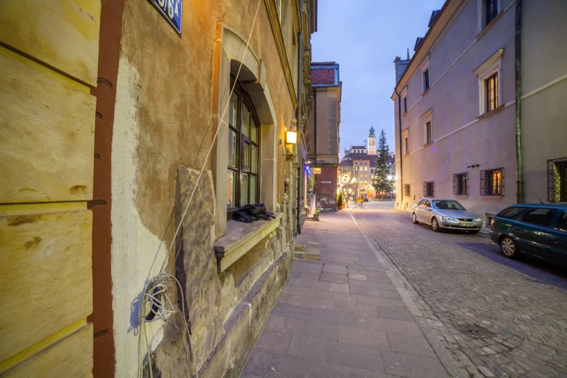 Little Home - Old Town — забронировать отель в Варшаве