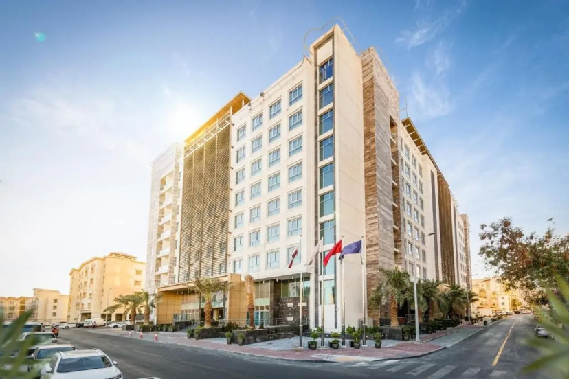 Central Inn Hotel & Suites - Al Sadd, Doha, Qatar — комфортный отель в дохе