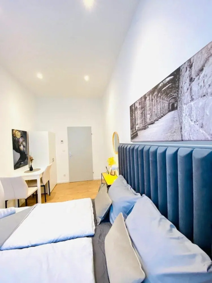 Charming 4 Bedroom Apartment Ottakring — отель с удобствами в вене