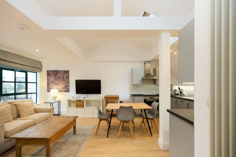 The Melbray Wonder - 1bdr Apartment in Fulham — отель в Лондоне, Соединенное Королевство