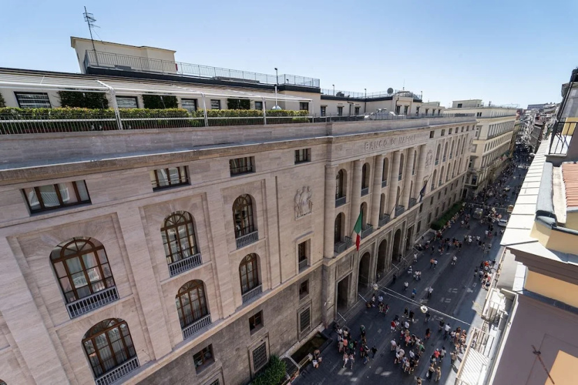 H. G. Boutique Toledo Napoli Centro by ClaPa Group Dislocated Hospitality — отель в Неаполе для отдыха и поездок