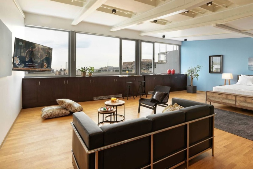Troulanda Acropolis Suites — отель с удобствами в Афины