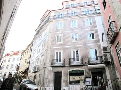 Bairro Alto Comfort Carmo — отель в Лиссабоне, Португалия