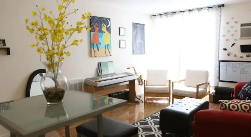 Chic Flat in Los Angeles! — отель в Лос-Анджелесе, Соединенные Штаты Америки