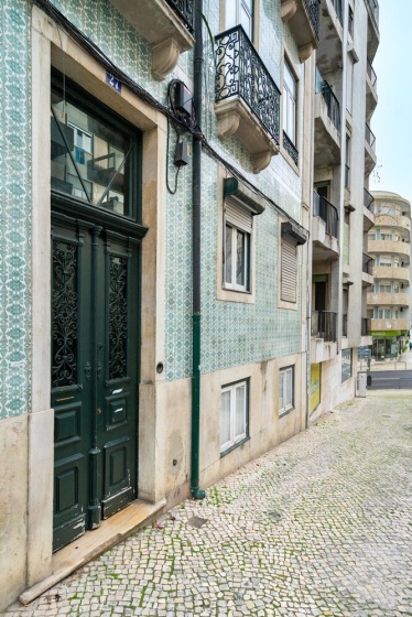 Цены на Family Premium Apartment в Лиссабоне