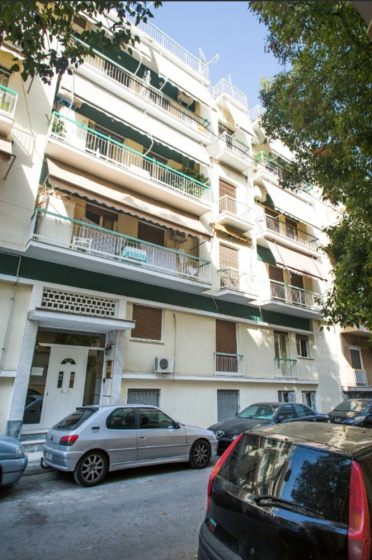 Live Like A Local Next To Acropolis — отель в Афины, Греция