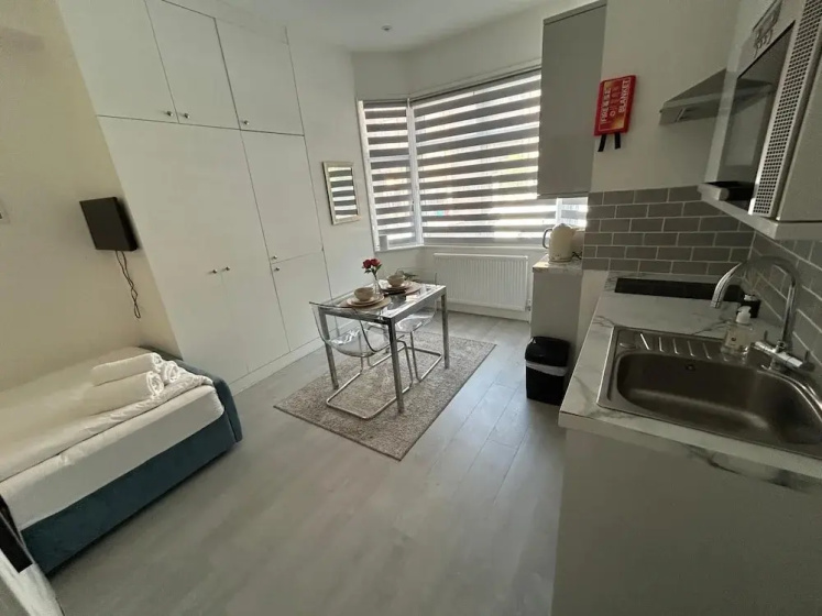 Central Harrow 5 Studio Apartment Block 3 — отель в Лондоне, Соединенное Королевство