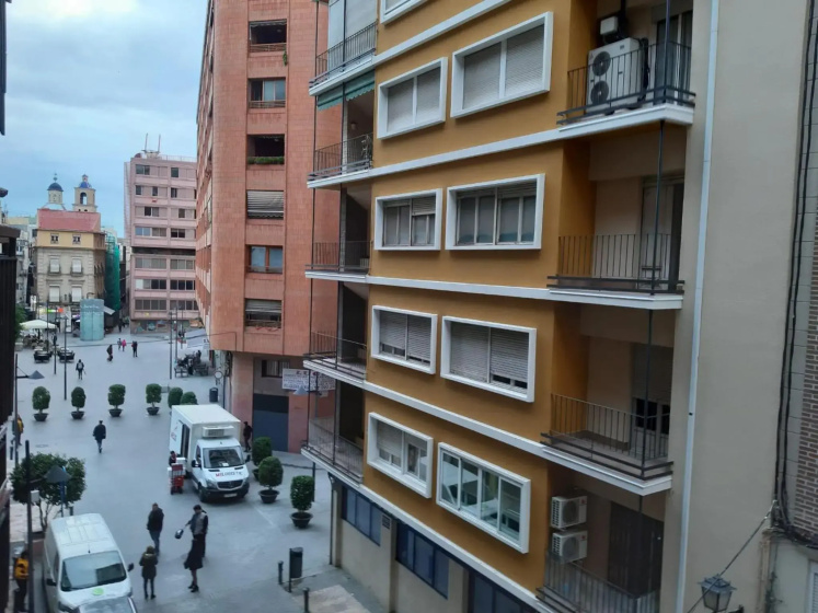 Apartamento Grande-Centro Barrio Playa — комфортный отель в Аликанте