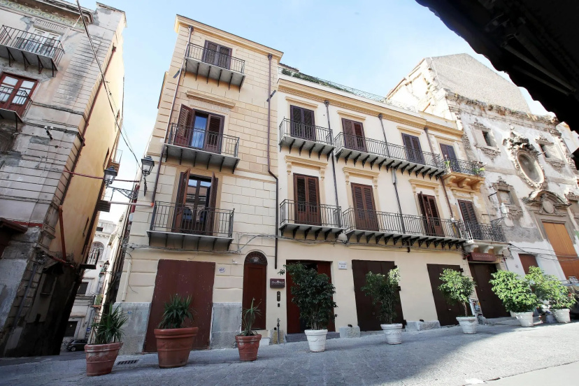 Цены на Casa Nostra Luxury Suites в Палермо
