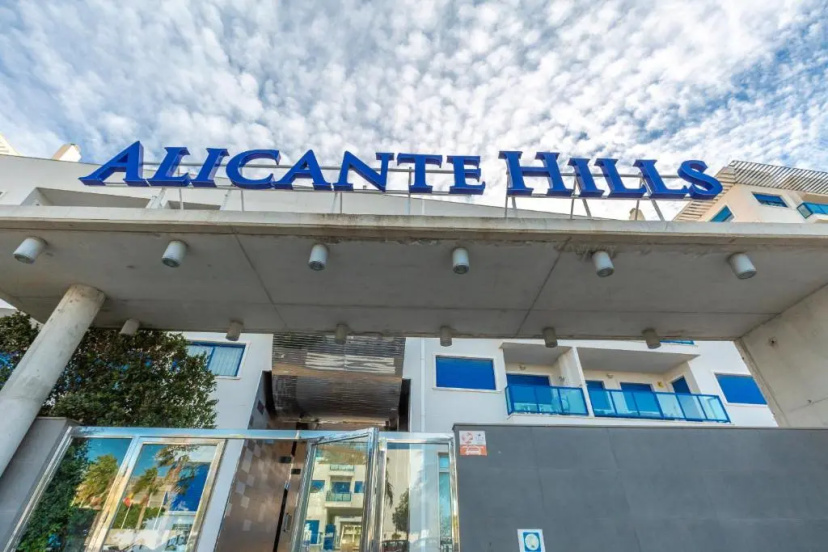 Цены на Alicante Hills Premium в Аликанте
