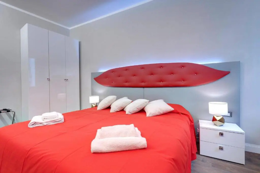 Elegant Suite located near Central Station of Florence — отзывы гостей и цены