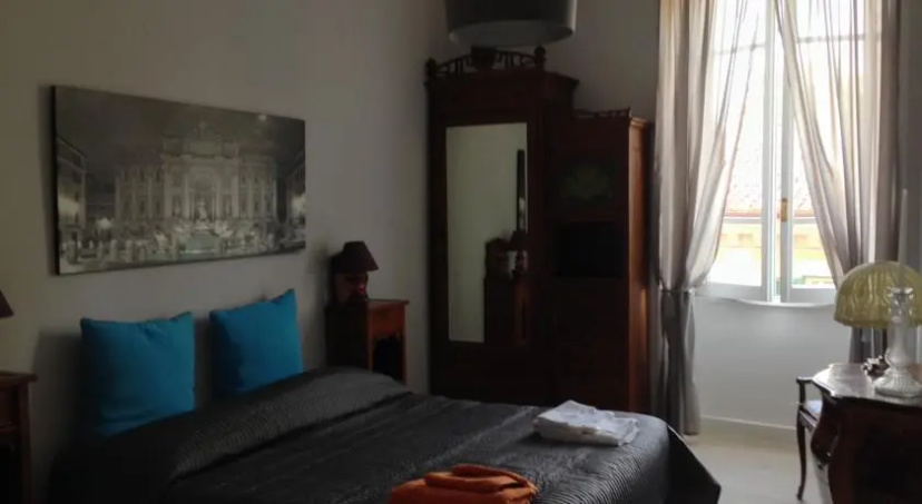 Vacanza Romana Guesthouse — забронировать отель в Риме
