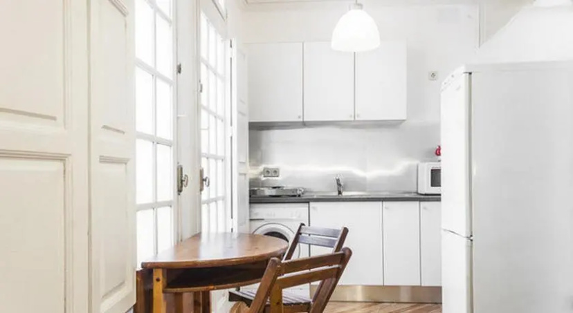 Apartamentos Chueca Gran Via — отель в Мадриде, Испания