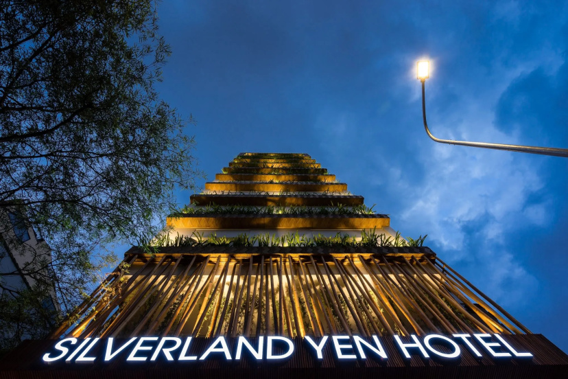 Silverland Yen Hotel — отель в удобной локации в Хошимине