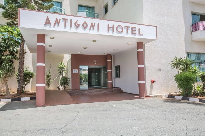 Antigoni Hotel — отель с удобствами в Протарас