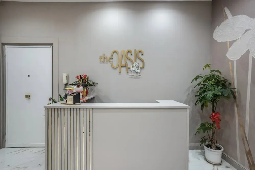 The Oasis — отель с удобствами в Неаполе