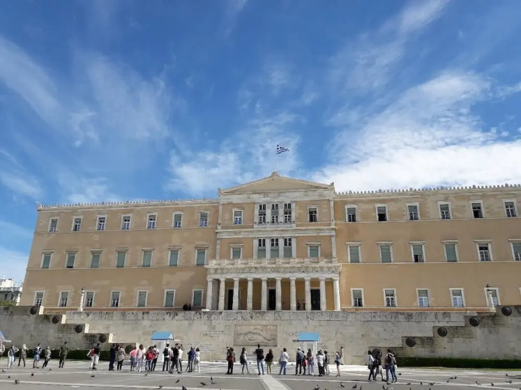 Super Stylish Apartments in Syntagma Square — отель с удобствами в Афины