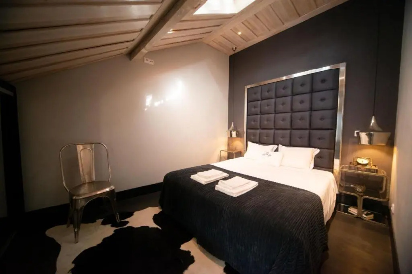 Bliss Lisbon Apartments - Bairro Alto — комфортный отель в Лиссабоне
