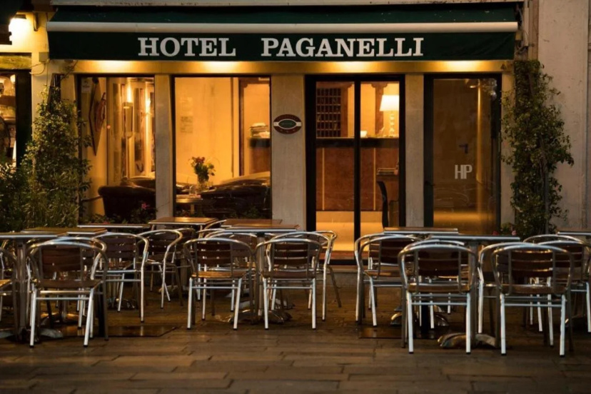 Hotel Paganelli 3 — отель в Венеции, Италия