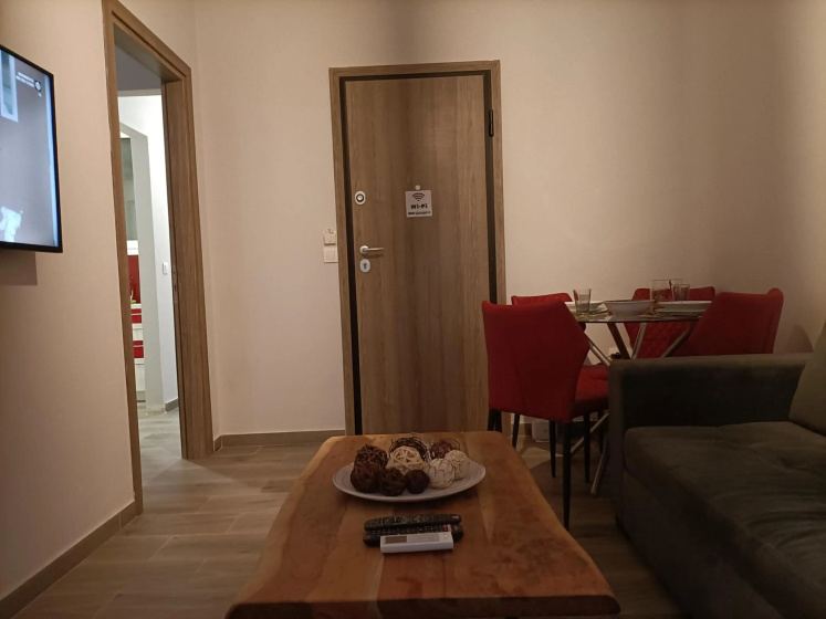 Цены на Modern Comfy Apartment near Metro в Афины