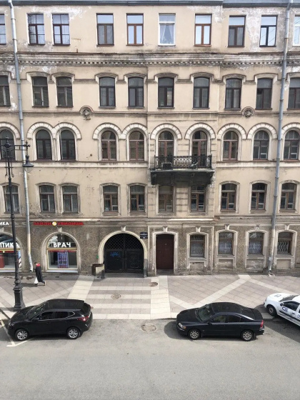 Цены на Апартаменты на улице Маяковского в Санкт-Петербурге