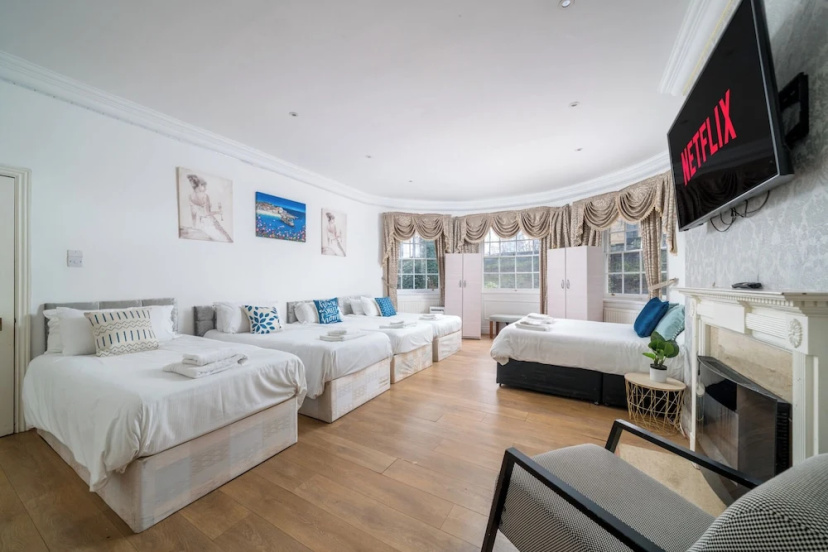 Classic Apartment Near Airport, 02 Arena, Drl, Excel Exhibition Centre — отель с удобствами в Лондоне
