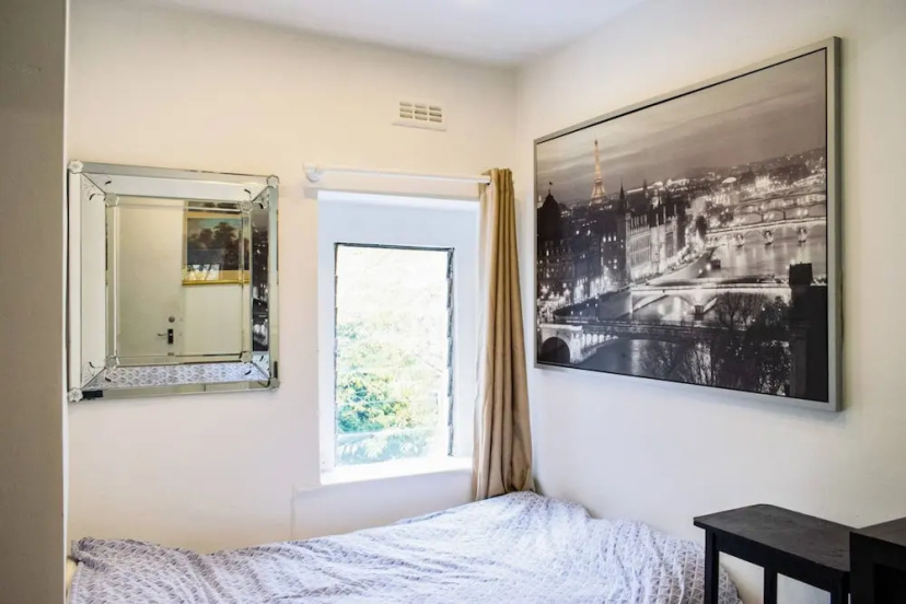 Цены на Bright & Cosy 2 Bed Apartment in Notting Hill в Лондоне