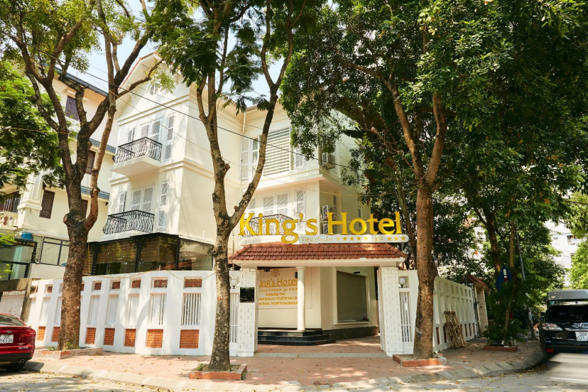 King's Hotel 3 — отель в Ханое, Вьетнам