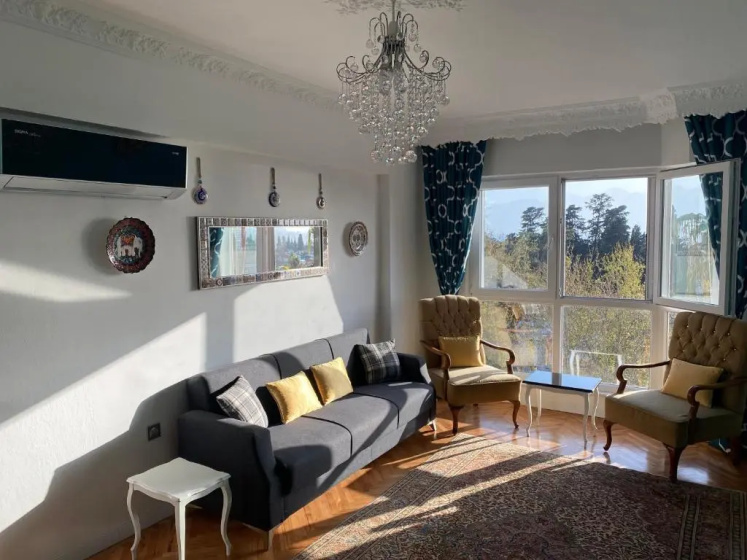 Antalya Sunsets, Seaview, Next to Old Town, 3 BR, Elevator — отель в Анталье, Турция