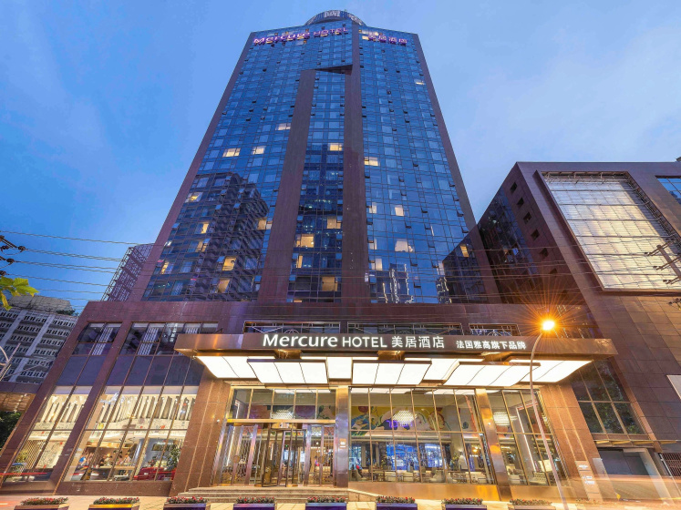 Mercure Chengdu Chunxi — отель с отзывами гостей в Чэнду