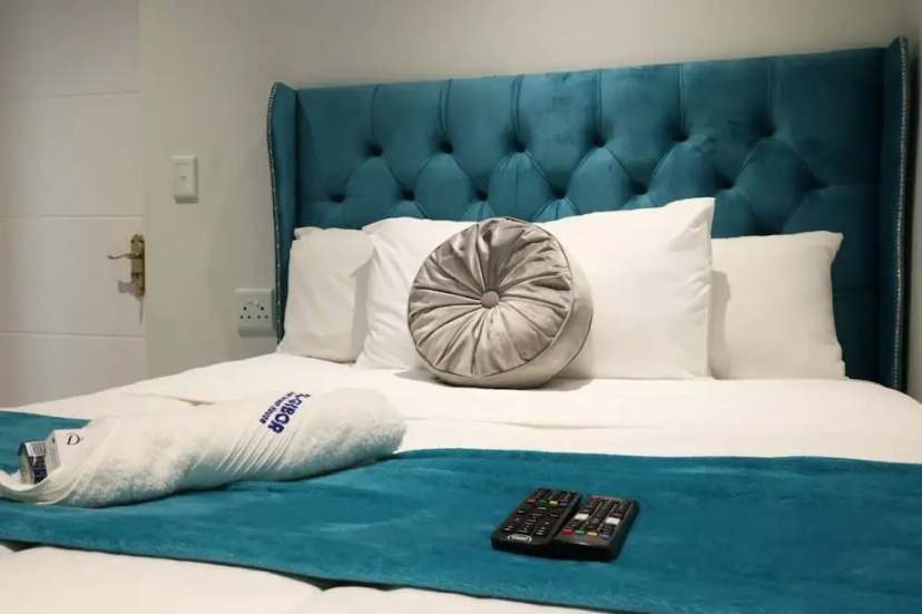 Elgibor Best Guest House 3 — отель в Кейптауне, Южноафриканская Республика