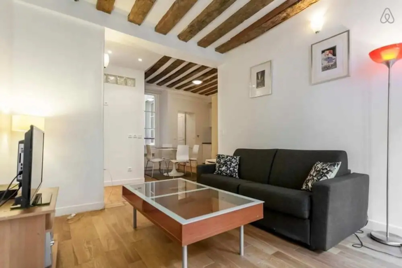 Wonderful Apartment - Central Paris — отель в Париже, Франция