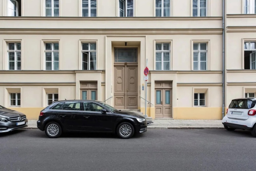 Top Luxury Space Spree Mitte Berlin — комфортный отель в Берлине